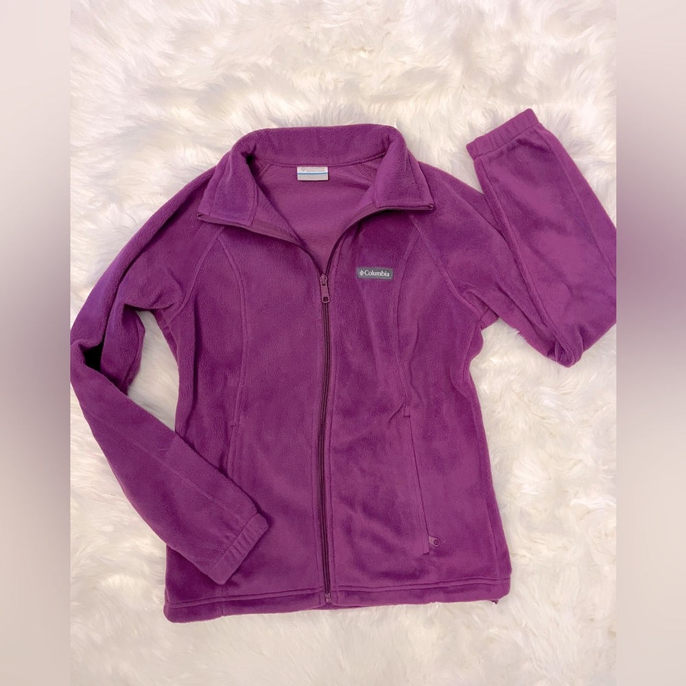 Columbia fleece sweater